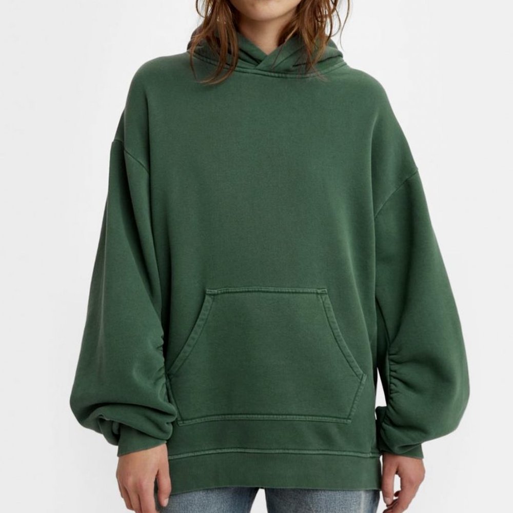 LEVI'S MADE AND CRAFTED LONG SLEEVE ARBOR GREEN OVERSIZED HOODIE